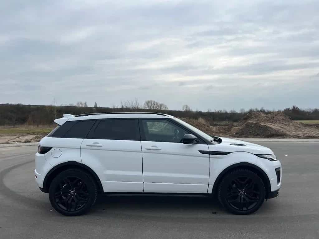 Land Rover Range Rover Rover Evoque HSE Dynamic BLACK DESIGN 04/2017-photo-1