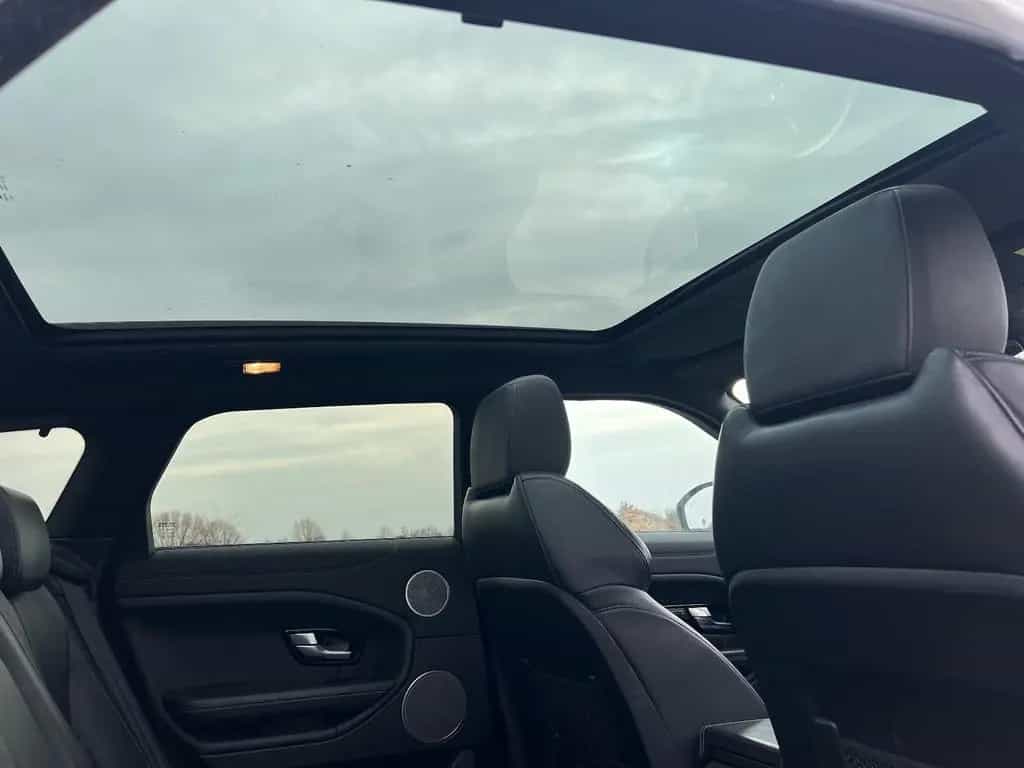 Land Rover Range Rover Rover Evoque HSE Dynamic BLACK DESIGN 04/2017-photo-8