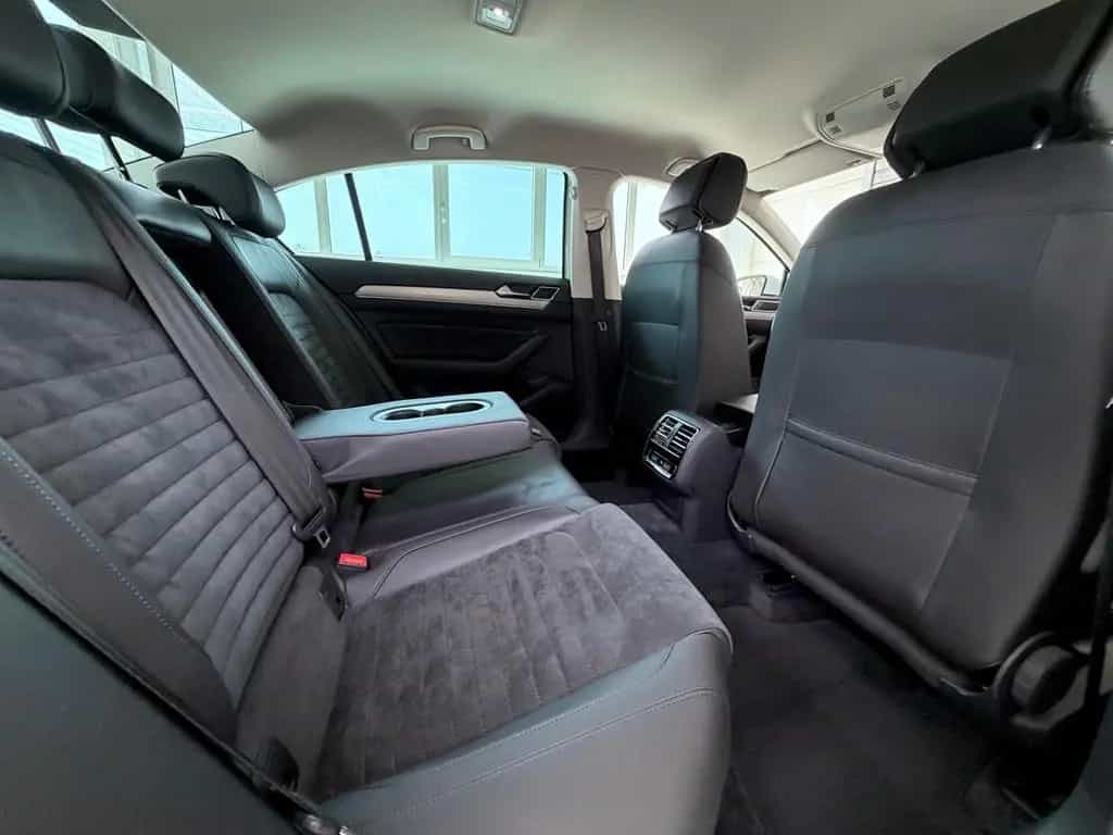 Volkswagen Passat Highline Aut.*1.Hand*ACC*Virtuel*Kamera* 03/2018-photo-34