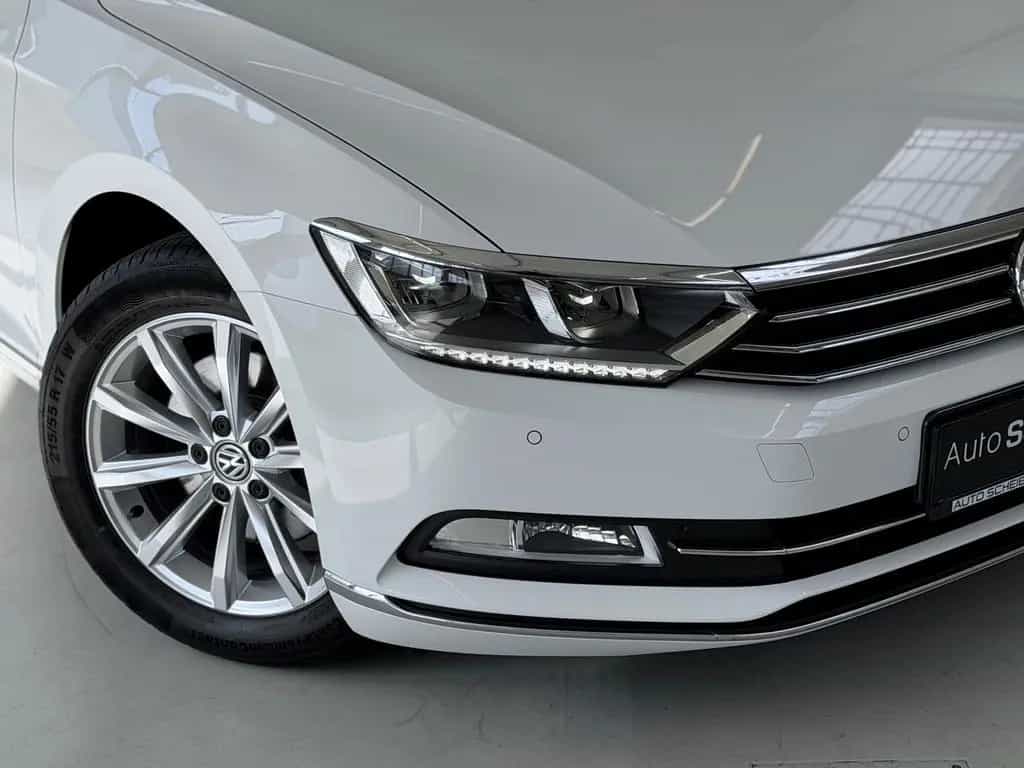 Volkswagen Passat Highline Aut.*1.Hand*ACC*Virtuel*Kamera* 03/2018-photo-7