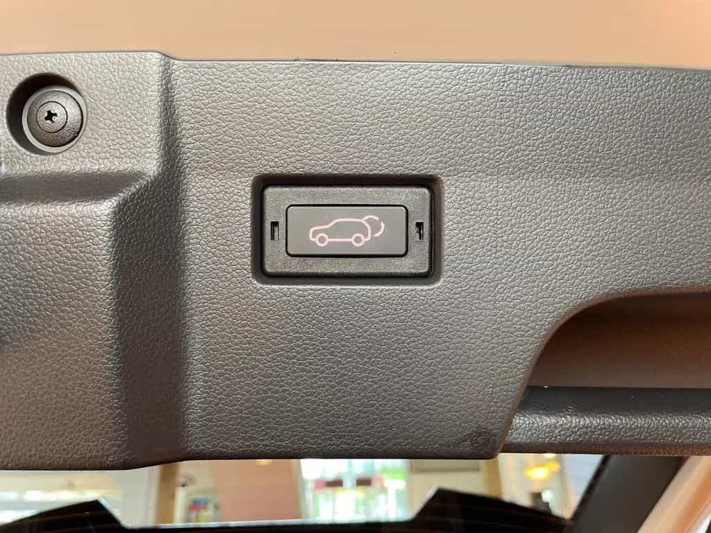 KGM Actyon 1.5 LUX Automatik /4WD/Allrad zweifarbig null-photo-10