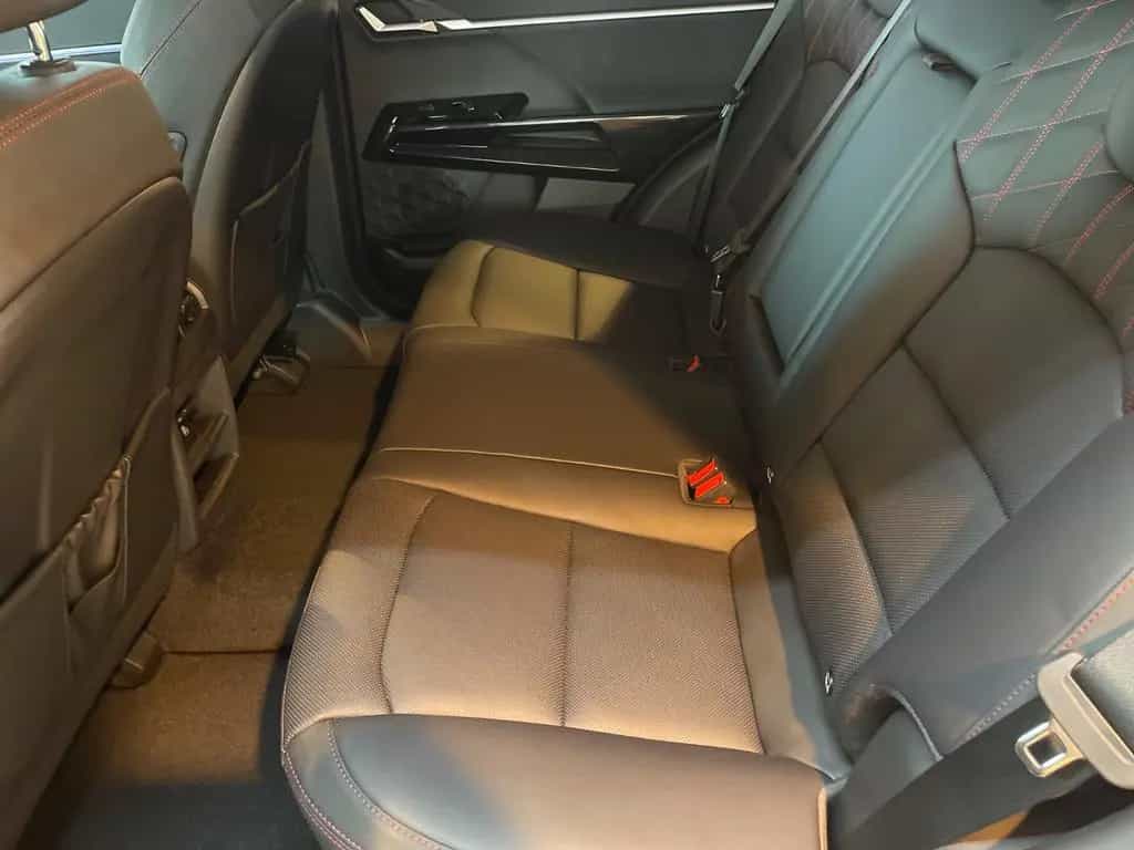 KGM Actyon 1.5 LUX Automatik /4WD/Allrad zweifarbig null-photo-14