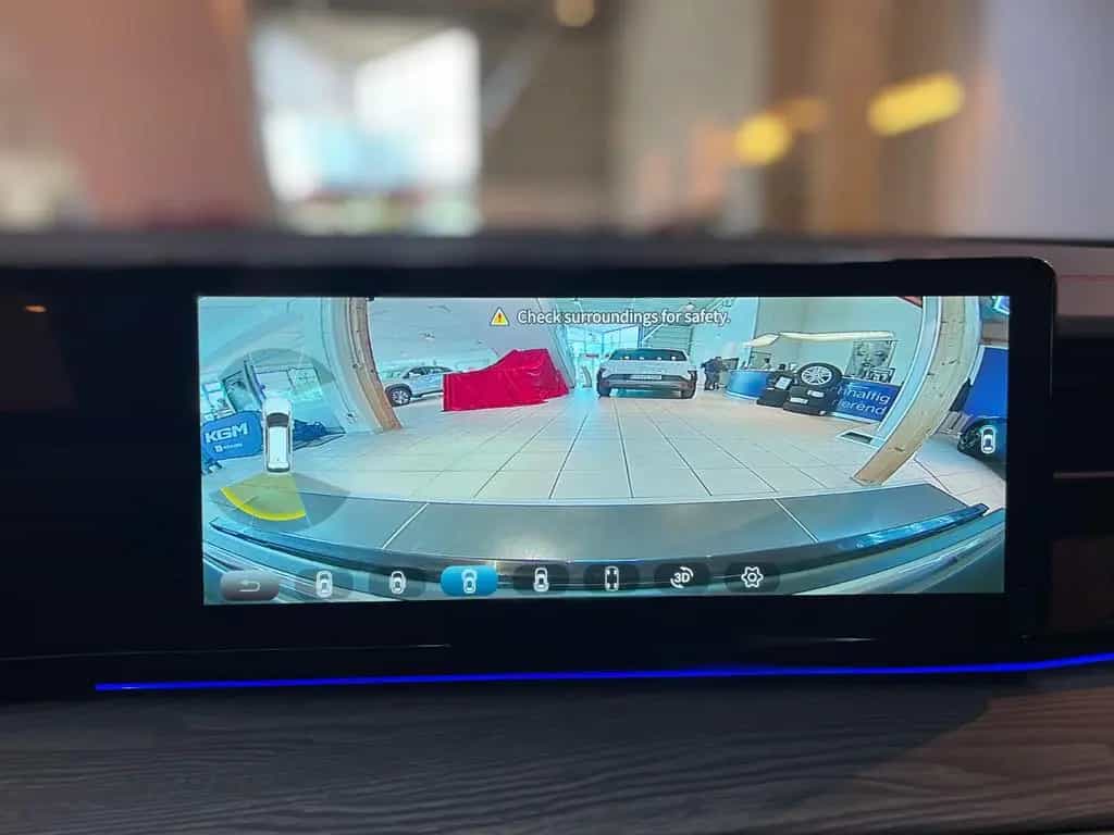 KGM Actyon 1.5 LUX Automatik /4WD/Allrad zweifarbig null-photo-23