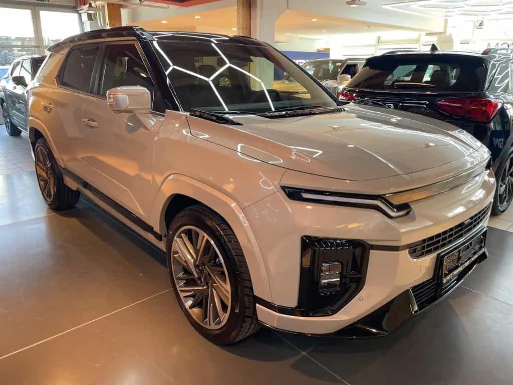 KGM Actyon 1.5 LUX Automatik /4WD/Allrad zweifarbig null-photo-41