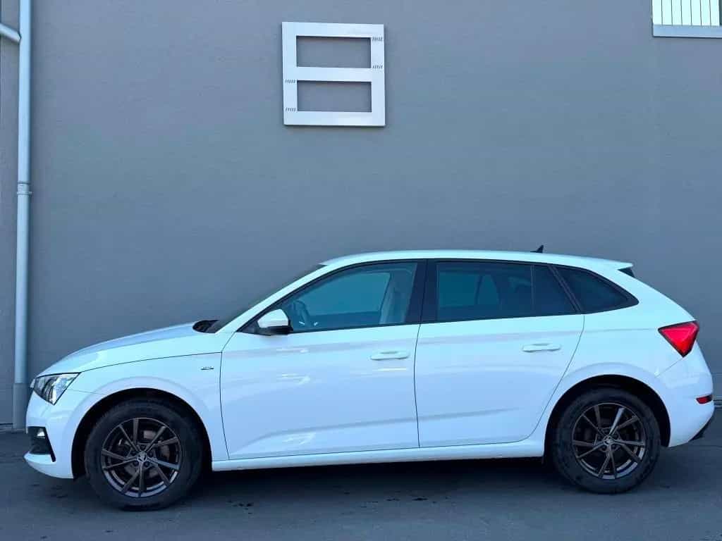 Skoda Scala Drive 125 LED Navi SHZ Kamera DSG 06/2020-photo-17