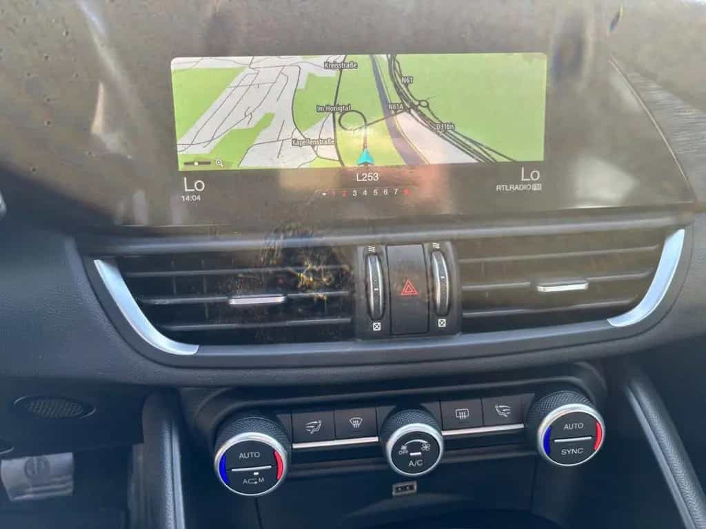 Alfa Romeo Giulia 2.2 Diesel 16V 118 kW AT8 Navi Acc 06/2019-photo-23