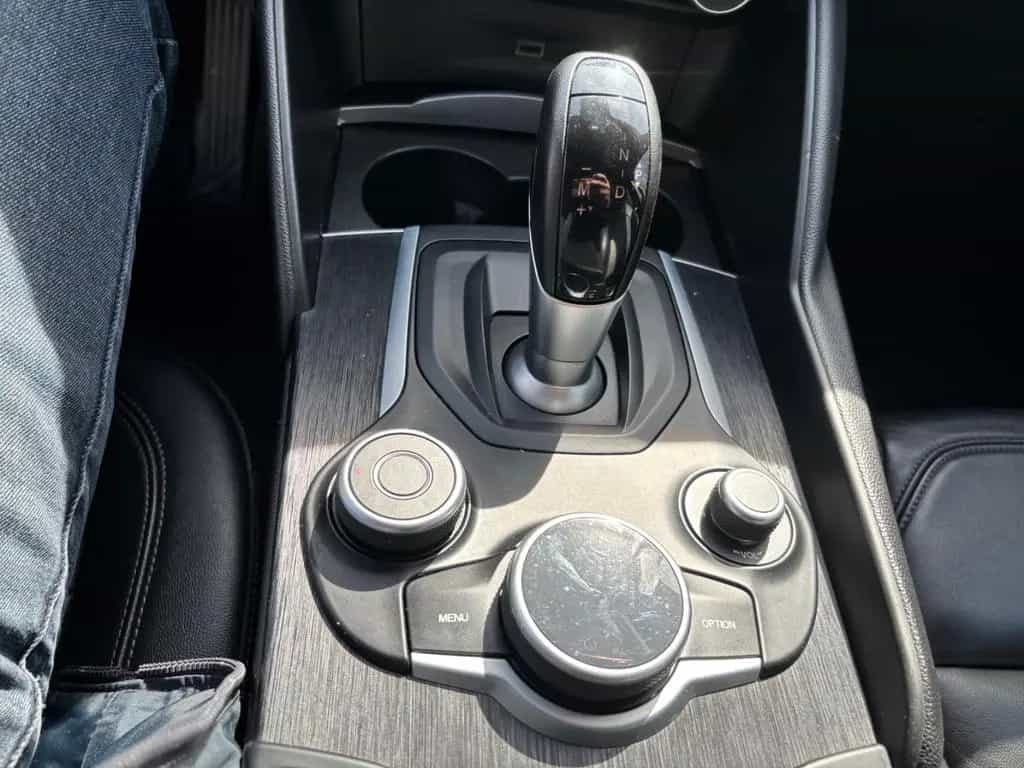 Alfa Romeo Giulia 2.2 Diesel 16V 118 kW AT8 Navi Acc 06/2019-photo-25