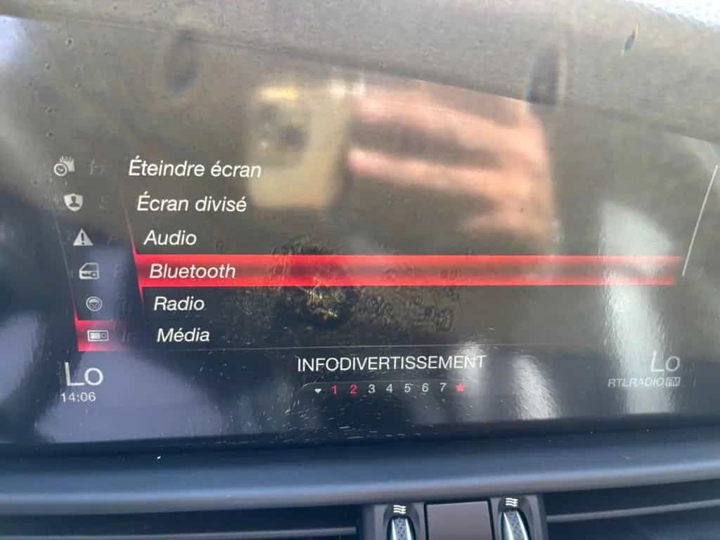 Alfa Romeo Giulia 2.2 Diesel 16V 118 kW AT8 Navi Acc 06/2019-photo-27