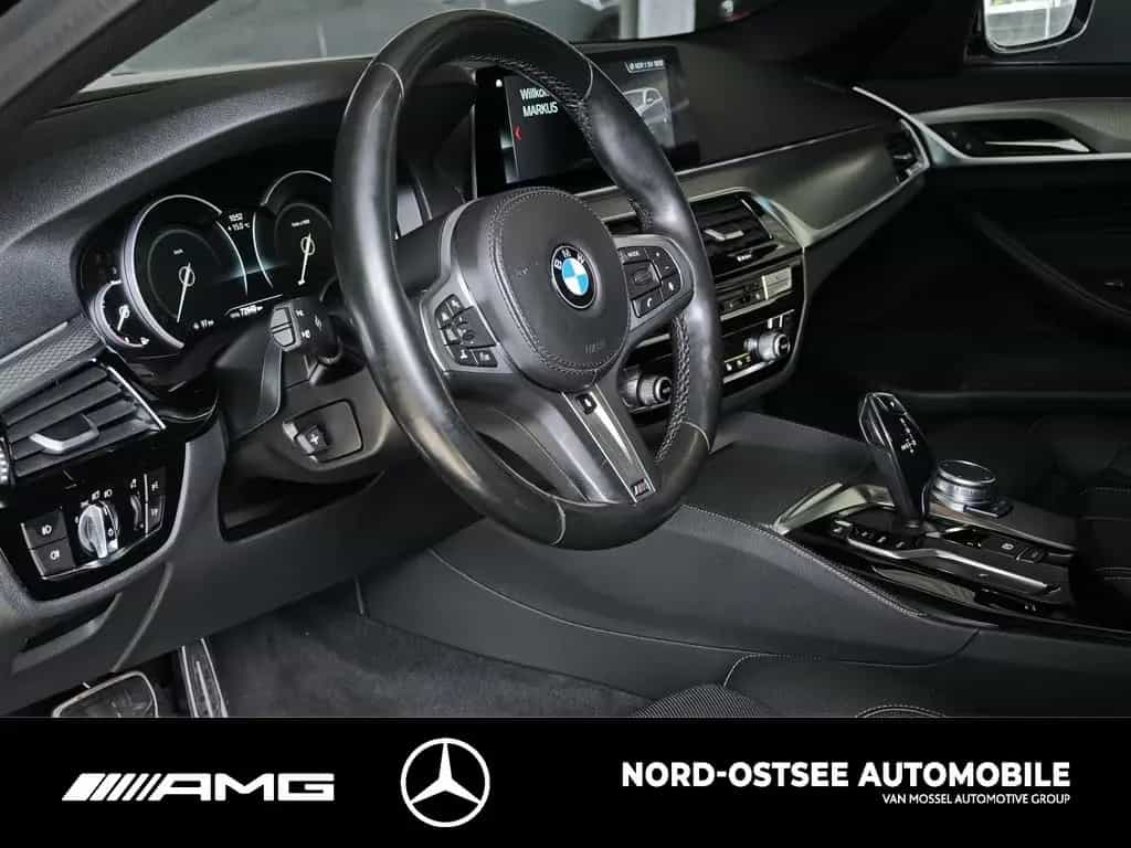 BMW 520 d M SPORT HUD AHK PANO LED NAVI PDC SITZHZ 09/2019-photo-6
