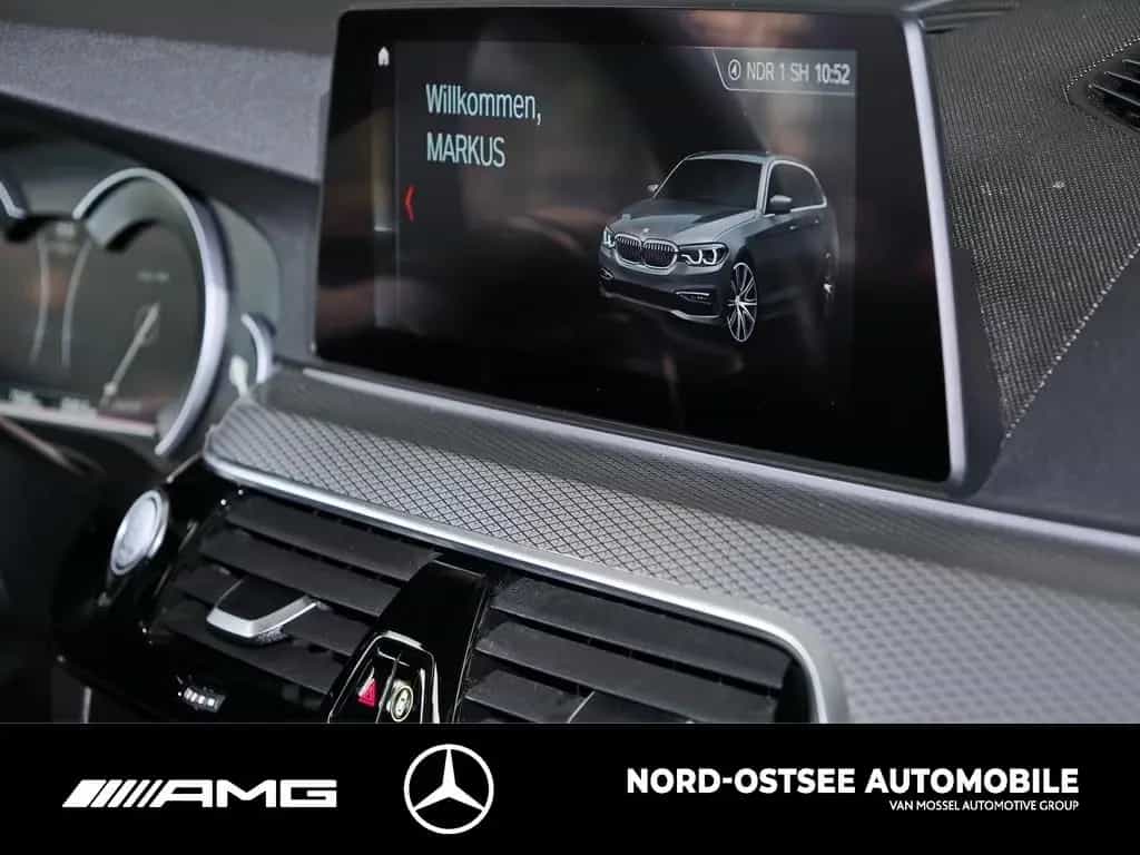 BMW 520 d M SPORT HUD AHK PANO LED NAVI PDC SITZHZ 09/2019-photo-8