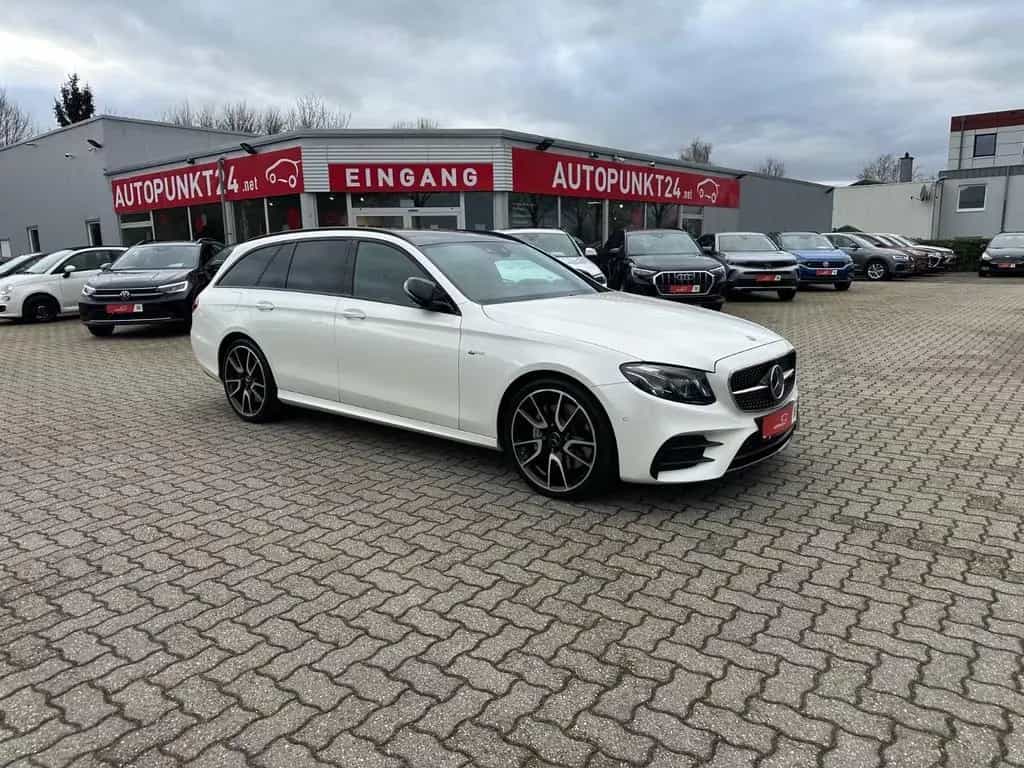 Mercedes-Benz E-Class 43 AMG T 4M Distr HUD Pano 360° Sitzbelüf AHK 08/2017-photo-3