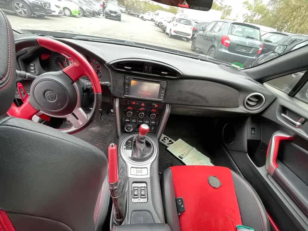 Toyota GT86 Basis -Motorproblem- 03/2014-photo-7