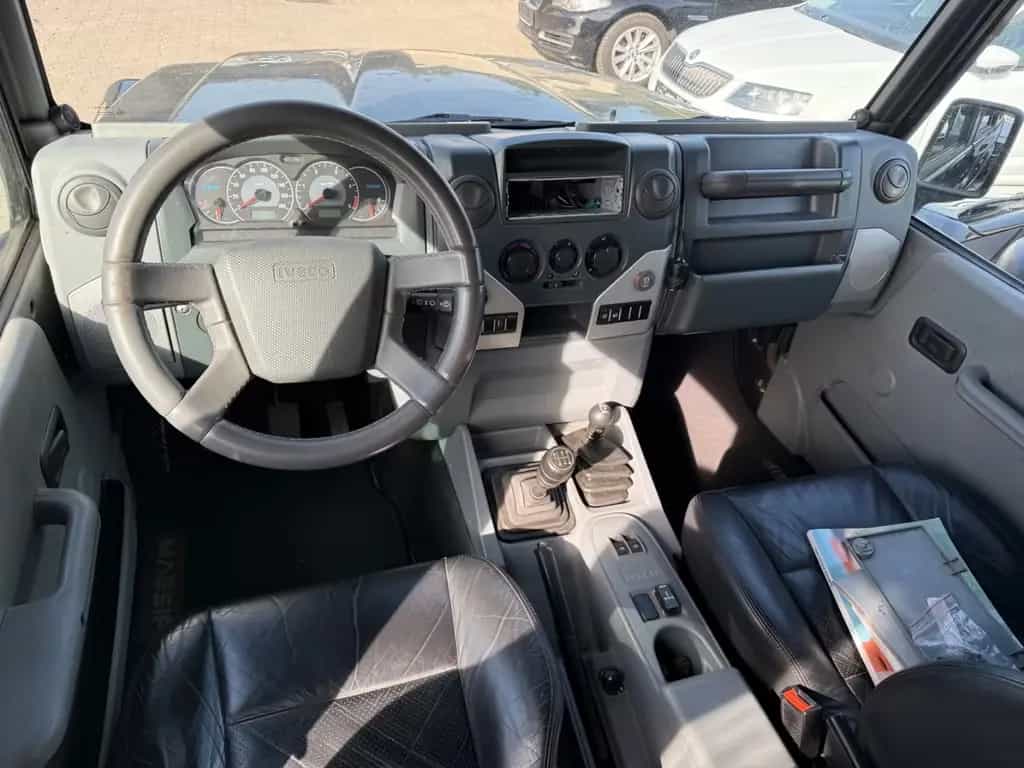 Iveco Massif Diesel /Allrad/LEDER/KLIMA/118.000km/AHK 02/2009-photo-16