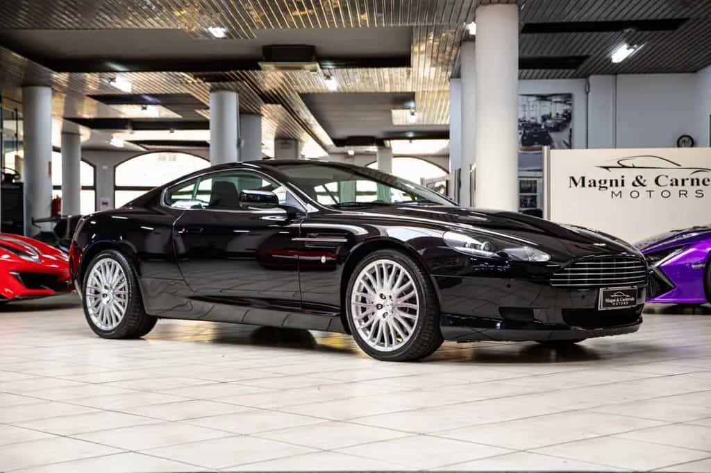 Aston Martin DB9 V12 - Full AM Service 06/2009-photo-2