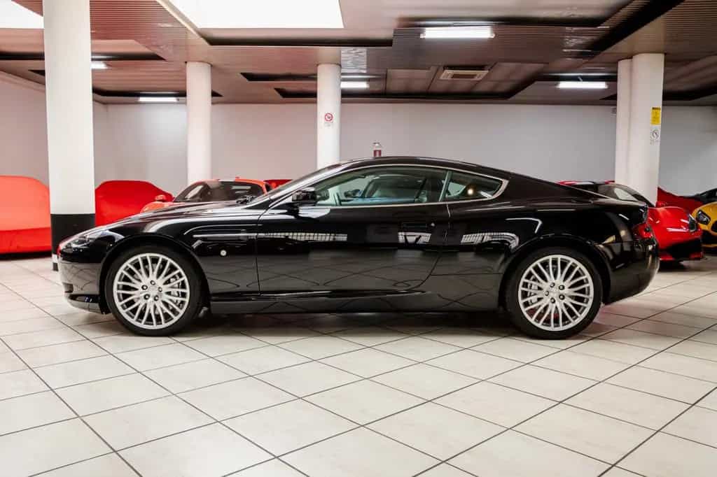 Aston Martin DB9 V12 - Full AM Service 06/2009-photo-5