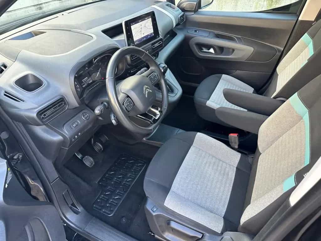 Citroën Berlingo 1.5 SHINE M AHK/NAVI/PANO/SPUR/HUD/RFK 07/2019-photo-17