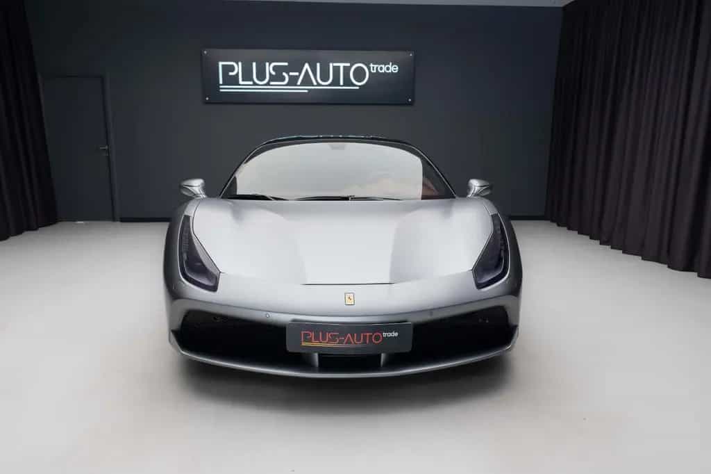 Ferrari 488 GTB LIFT JBL Camera Daytona Seats 05/2018-photo-1