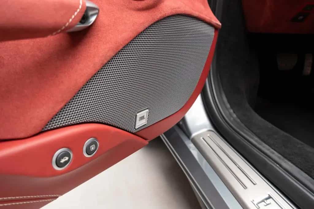 Ferrari 488 GTB LIFT JBL Camera Daytona Seats 05/2018-photo-10