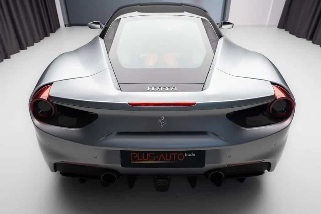 Ferrari 488 GTB LIFT JBL Camera Daytona Seats 05/2018-photo-11
