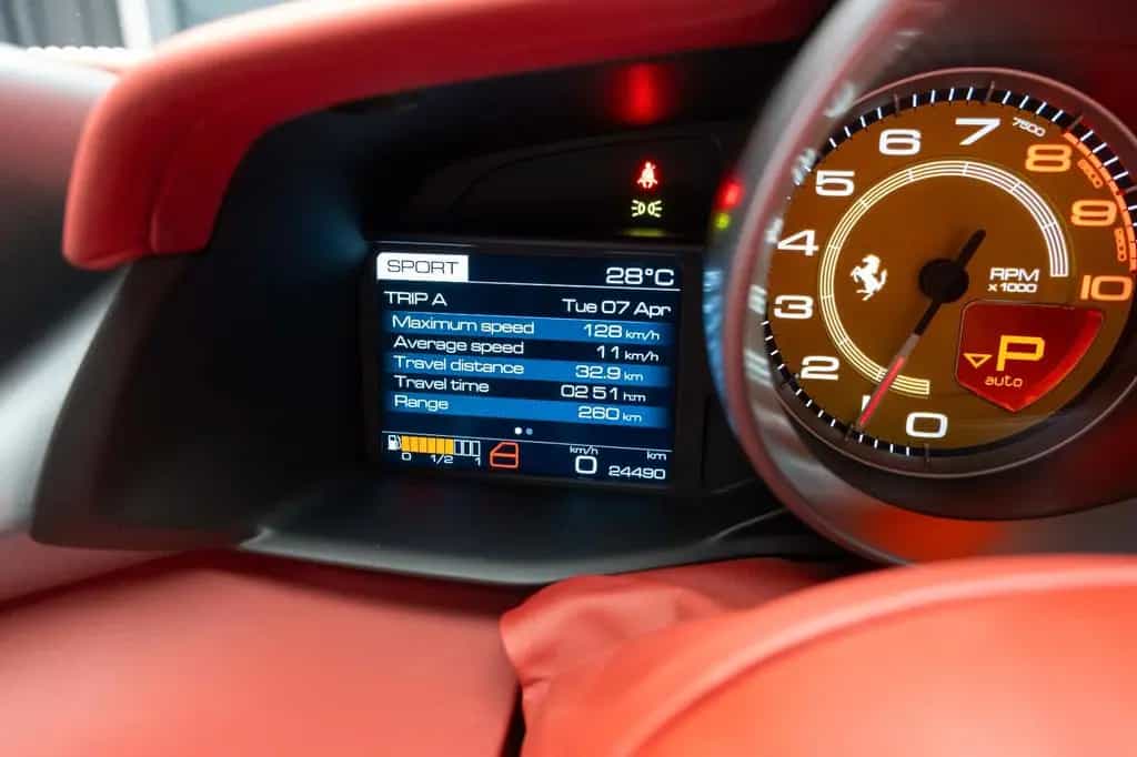Ferrari 488 GTB LIFT JBL Camera Daytona Seats 05/2018-photo-20