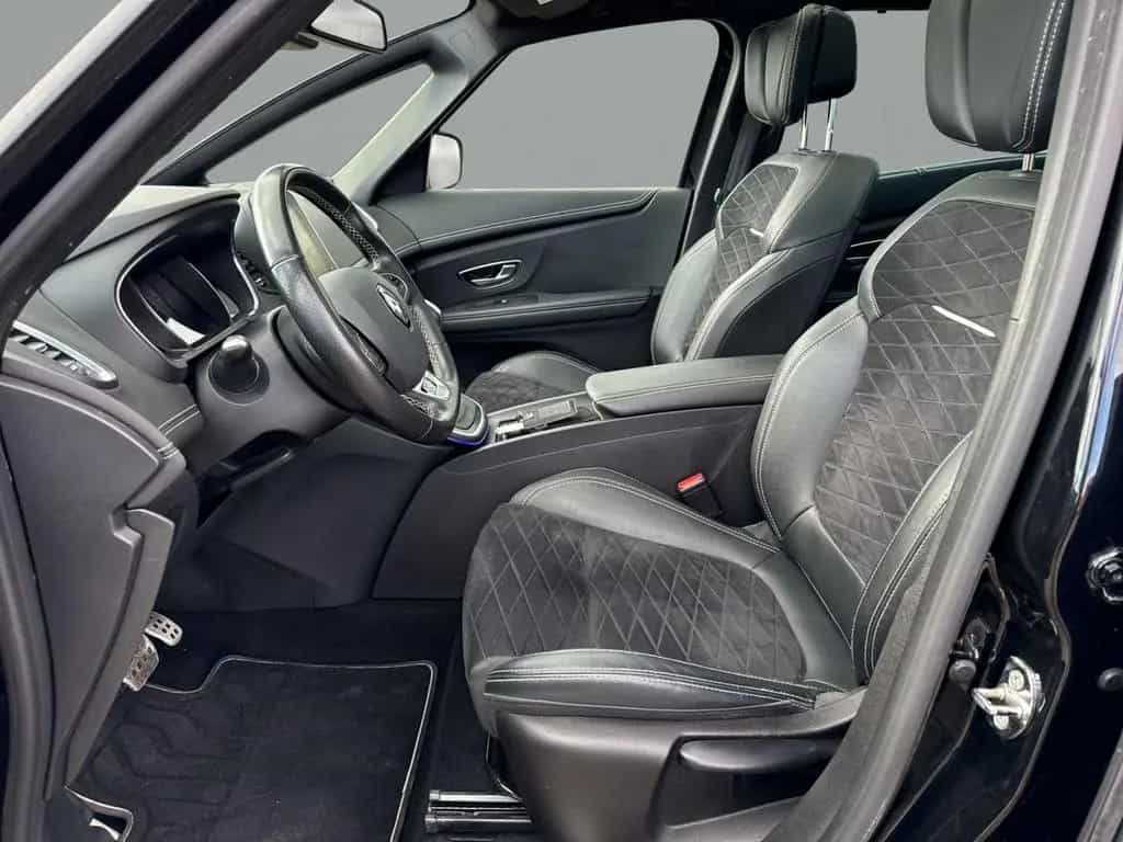 Renault Grand Scenic TCe160 EDC Black E. LED-Scheinw. PD 07/2020-photo-10