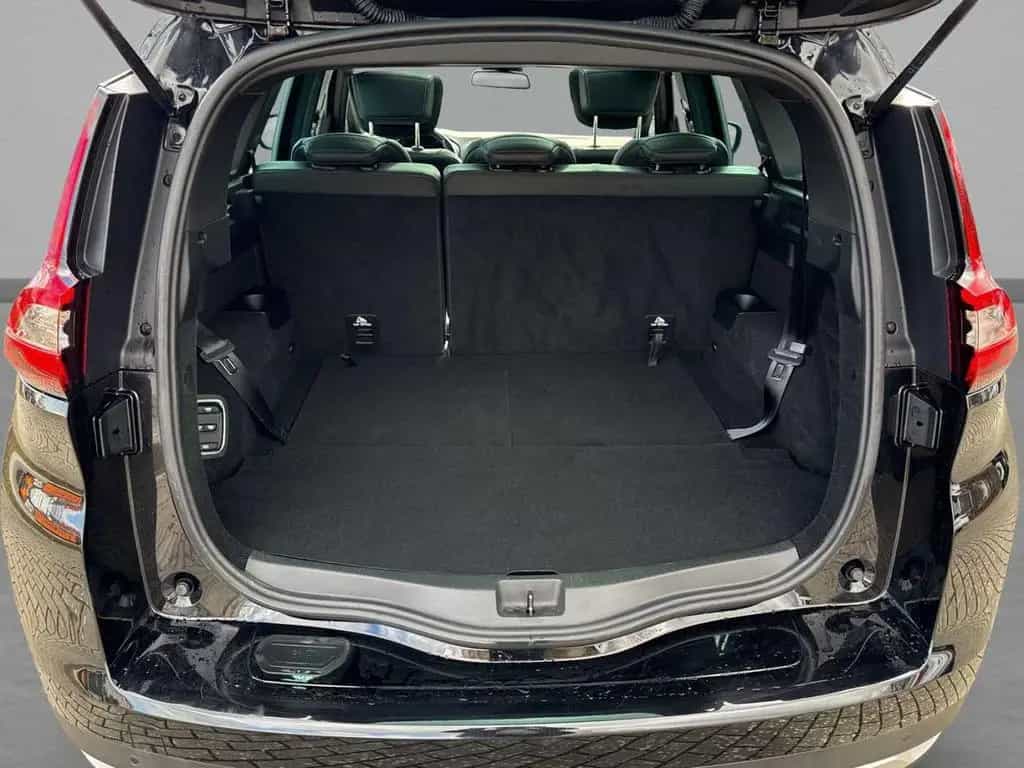 Renault Grand Scenic TCe160 EDC Black E. LED-Scheinw. PD 07/2020-photo-9