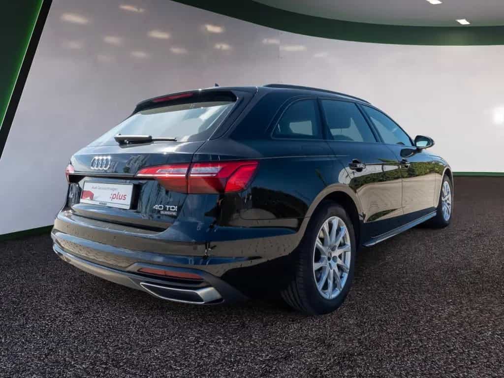 Audi A4 Avant advanced 40 TDI quattro S tronic AHK BT 12/2021-photo-3