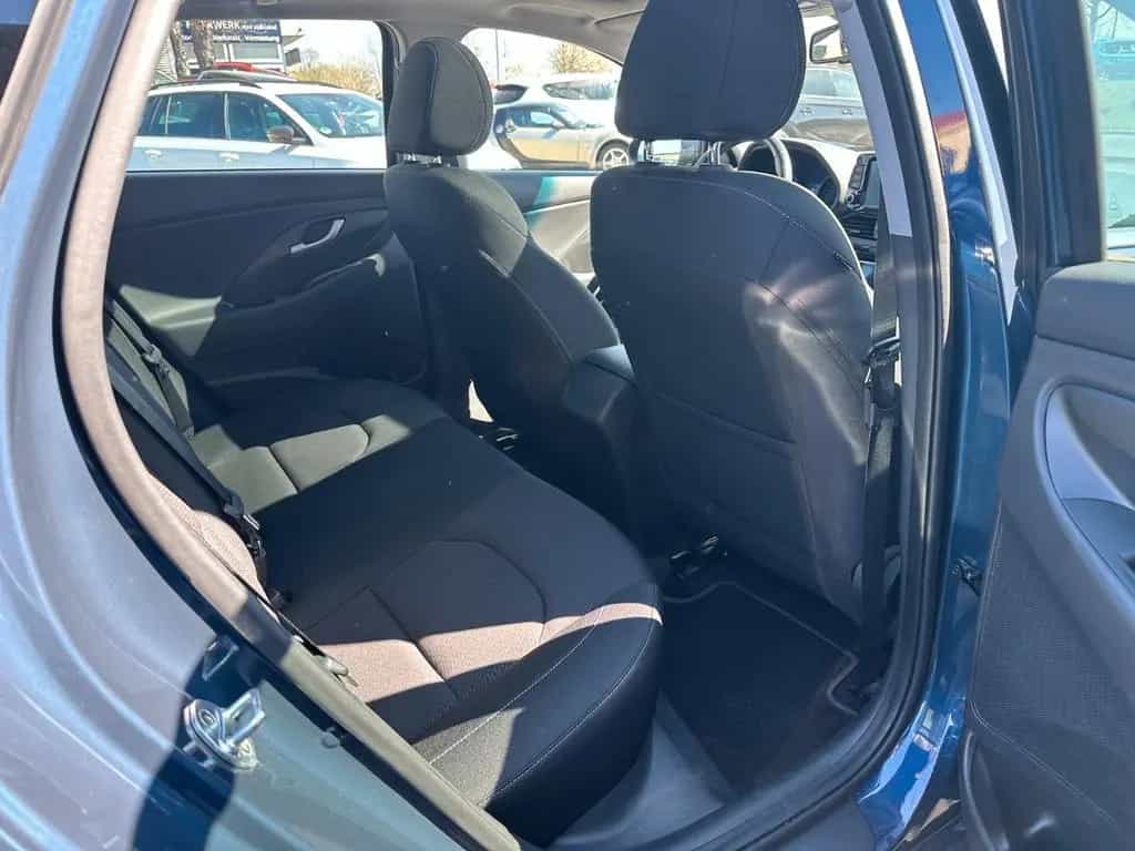 Hyundai i30 1.4 T-GDI DCT Trend , LED,Digital,Navi...... 08/2017-photo-10