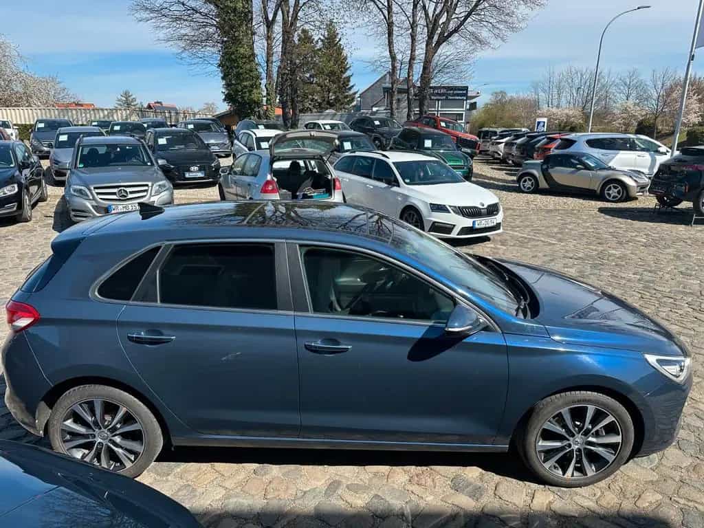 Hyundai i30 1.4 T-GDI DCT Trend , LED,Digital,Navi...... 08/2017-photo-6