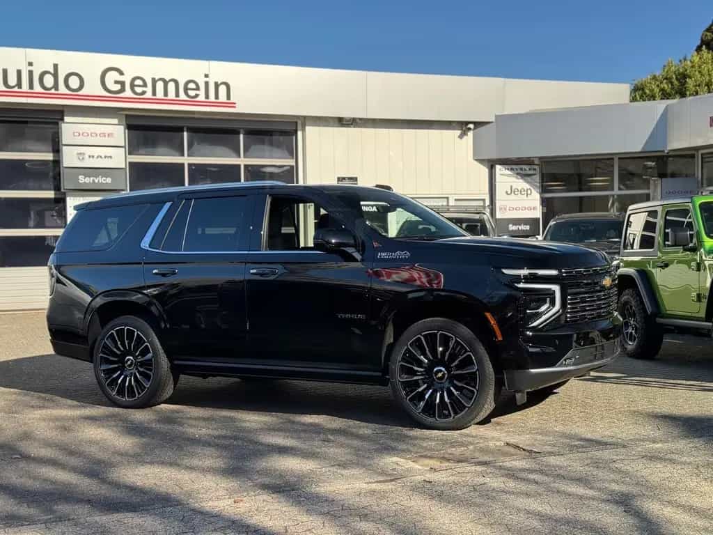 Chevrolet Tahoe 6.2l V8 High Country 24" + Panoramadach null-photo-1