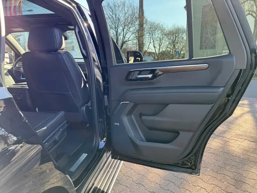 Chevrolet Tahoe 6.2l V8 High Country 24" + Panoramadach null-photo-20