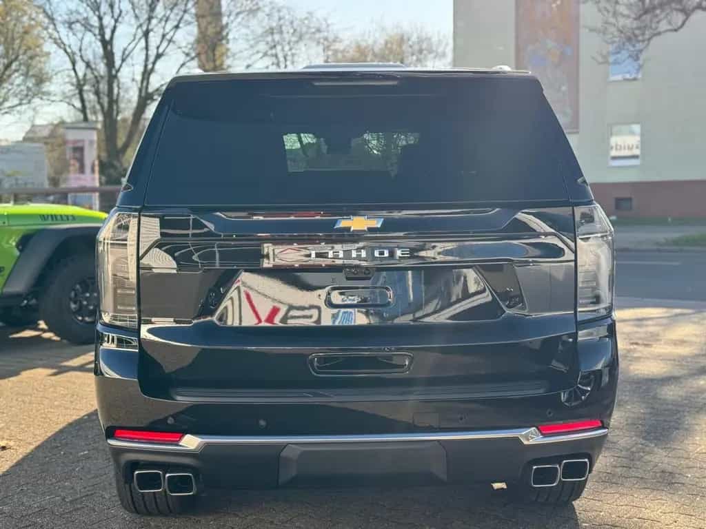 Chevrolet Tahoe 6.2l V8 High Country 24" + Panoramadach null-photo-5