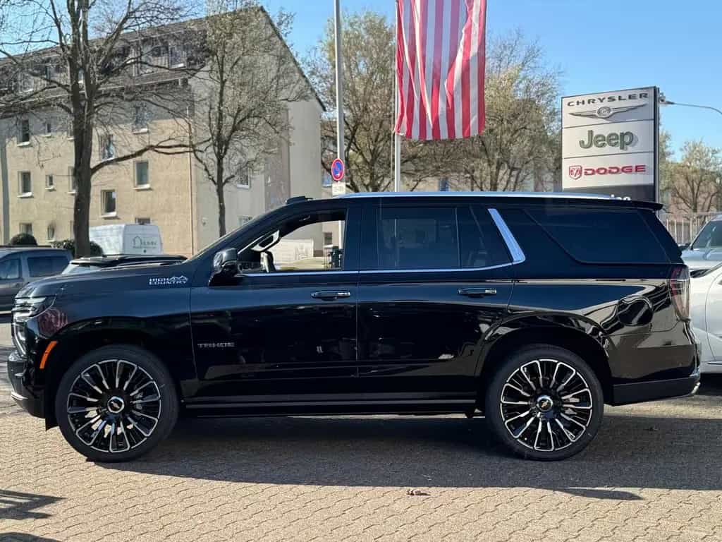 Chevrolet Tahoe 6.2l V8 High Country 24" + Panoramadach null-photo-8