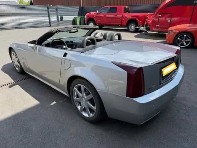 Cadillac XLR 2010 Cadillac XLR 4.6 V8 Convertible 02/2010-photo-7