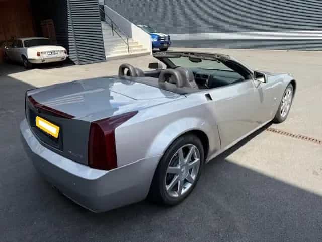 Cadillac XLR 2010 Cadillac XLR 4.6 V8 Convertible 02/2010-photo-9