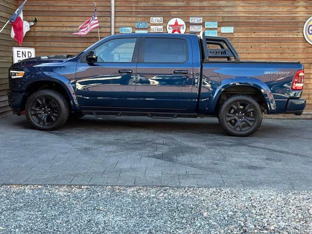 Dodge RAM 1500 Laramie 5,7L 4x4 AHK 12´´LED H&K 02/2023-photo-8