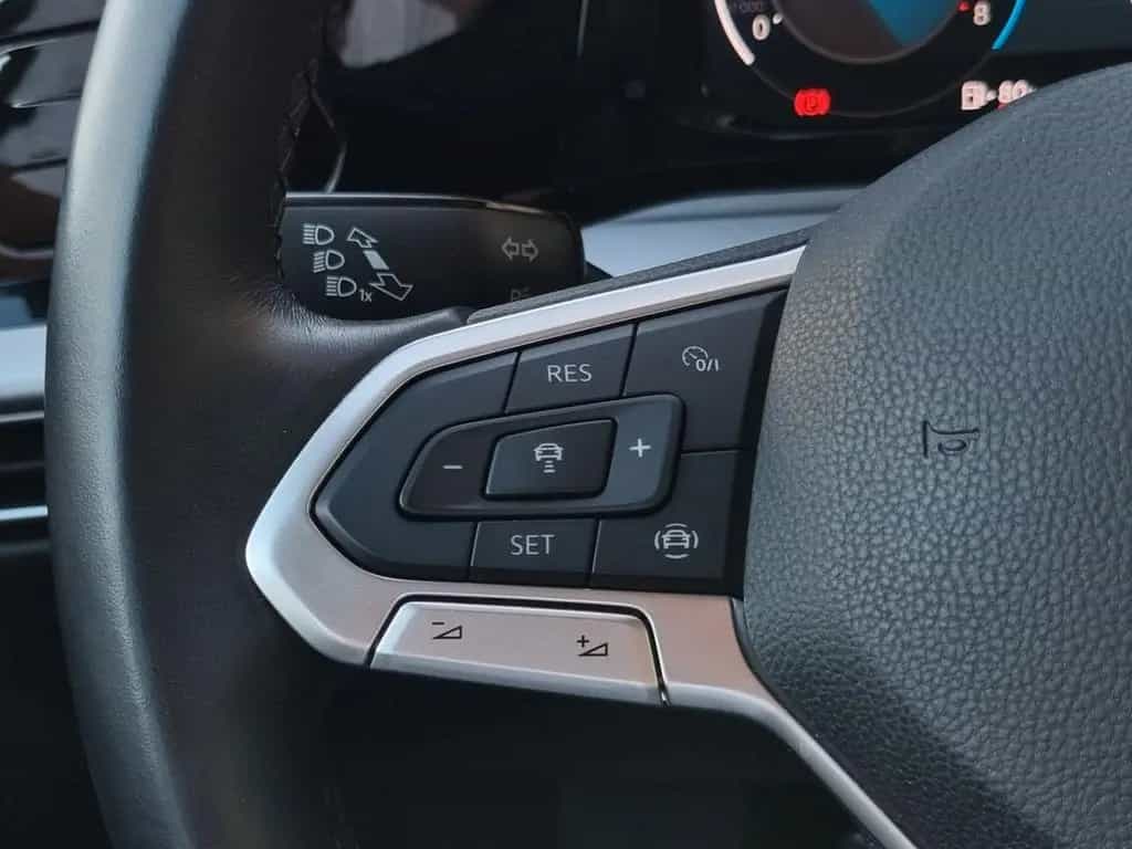 Volkswagen Golf 1.0 TSI EVO Life 12/2020-photo-12