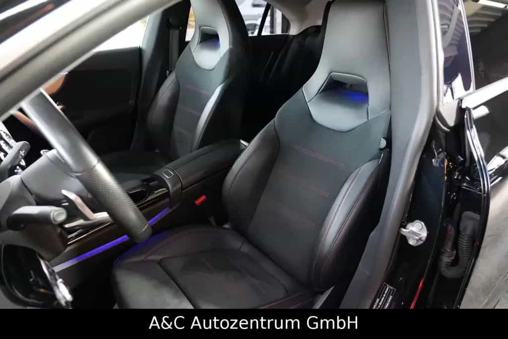 Mercedes-Benz CLA 220 4Matic AMG Line 05/2019-photo-10