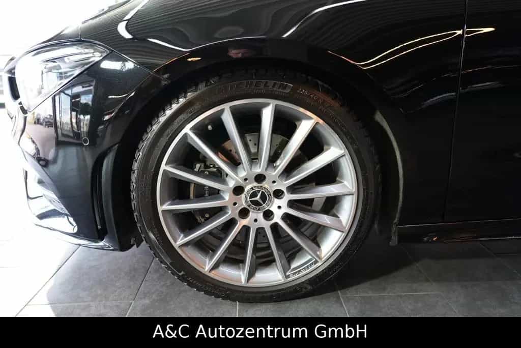 Mercedes-Benz CLA 220 4Matic AMG Line 05/2019-photo-22