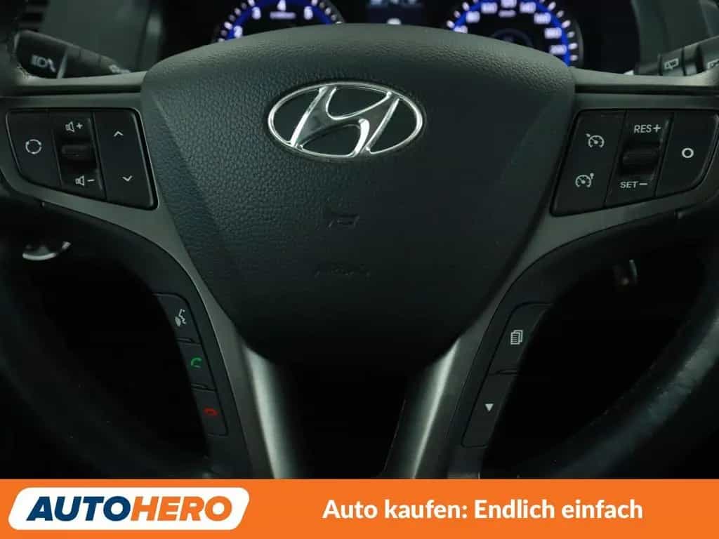Hyundai i40 1.6 Trend Blue*NAVI*TEMPO*CAM*PDC*SHZ*KLIMA* 11/2018-photo-18
