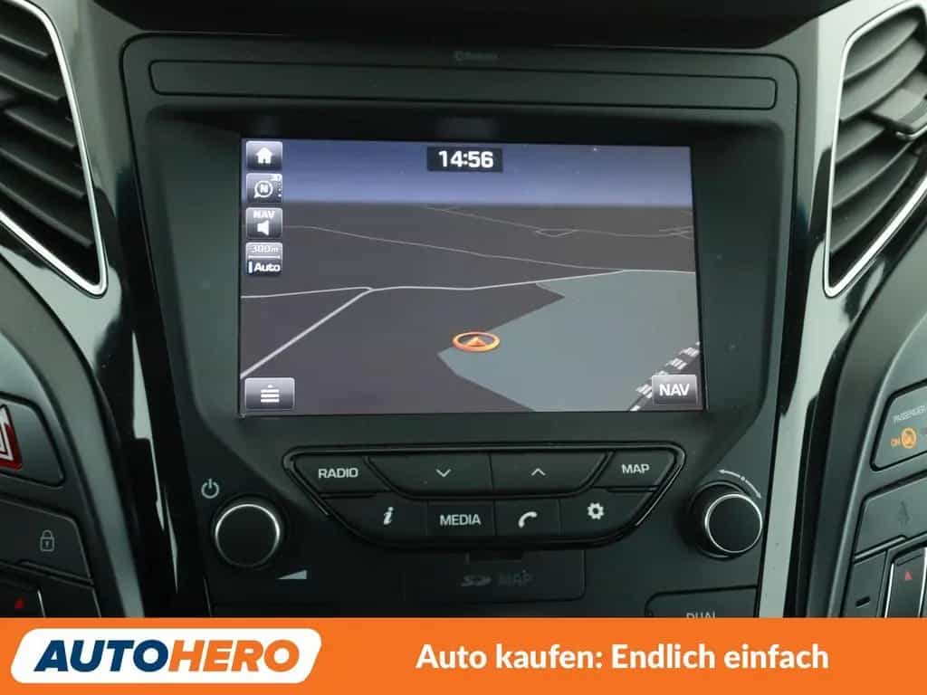 Hyundai i40 1.6 Trend Blue*NAVI*TEMPO*CAM*PDC*SHZ*KLIMA* 11/2018-photo-20