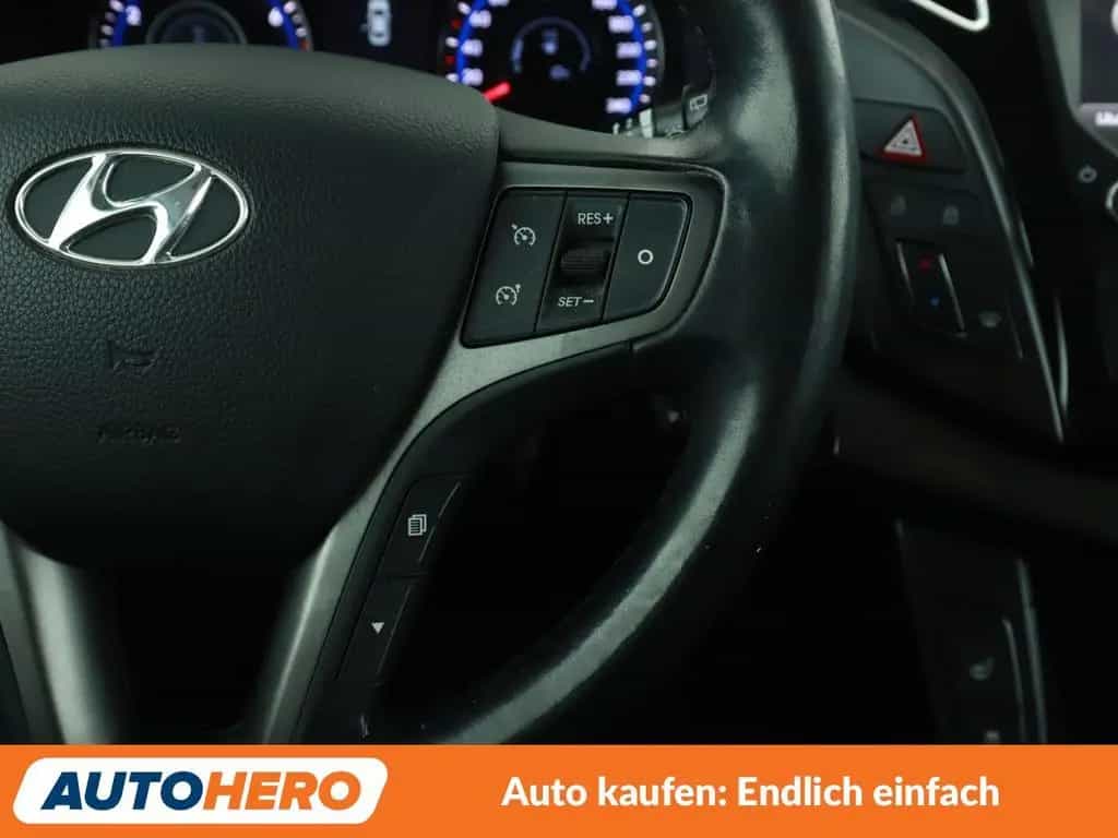 Hyundai i40 1.6 Trend Blue*NAVI*TEMPO*CAM*PDC*SHZ*KLIMA* 11/2018-photo-24