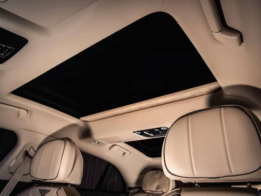 Bentley Flying Spur V8, Naim, Mulliner 02/2021-photo-9