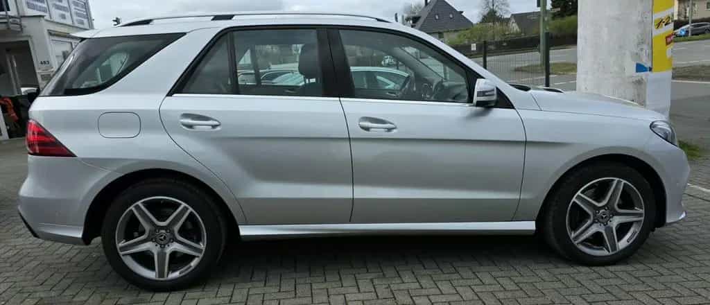 Mercedes-Benz GLE-Class 350d 4Matic"AMG-Line"Pano"AHK 06/2018-photo-3