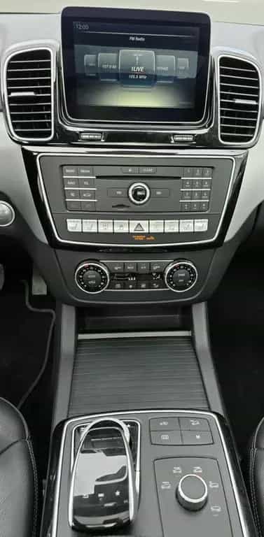 Mercedes-Benz GLE-Class 350d 4Matic"AMG-Line"Pano"AHK 06/2018-photo-9