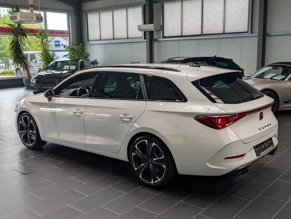 Cupra Leon Sportstourer 2.0 TSI 4Drive DSG VZ 11/2023-photo-1