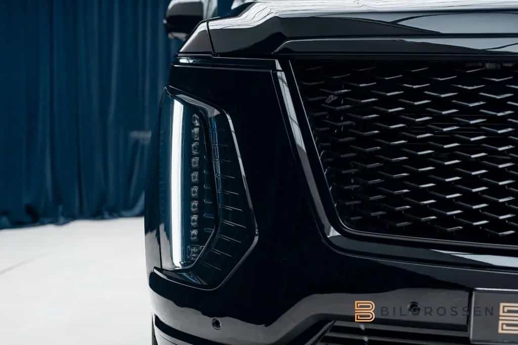 Cadillac Escalade Platinum Sport Exclusive Seats 24" MY26 null-photo-10