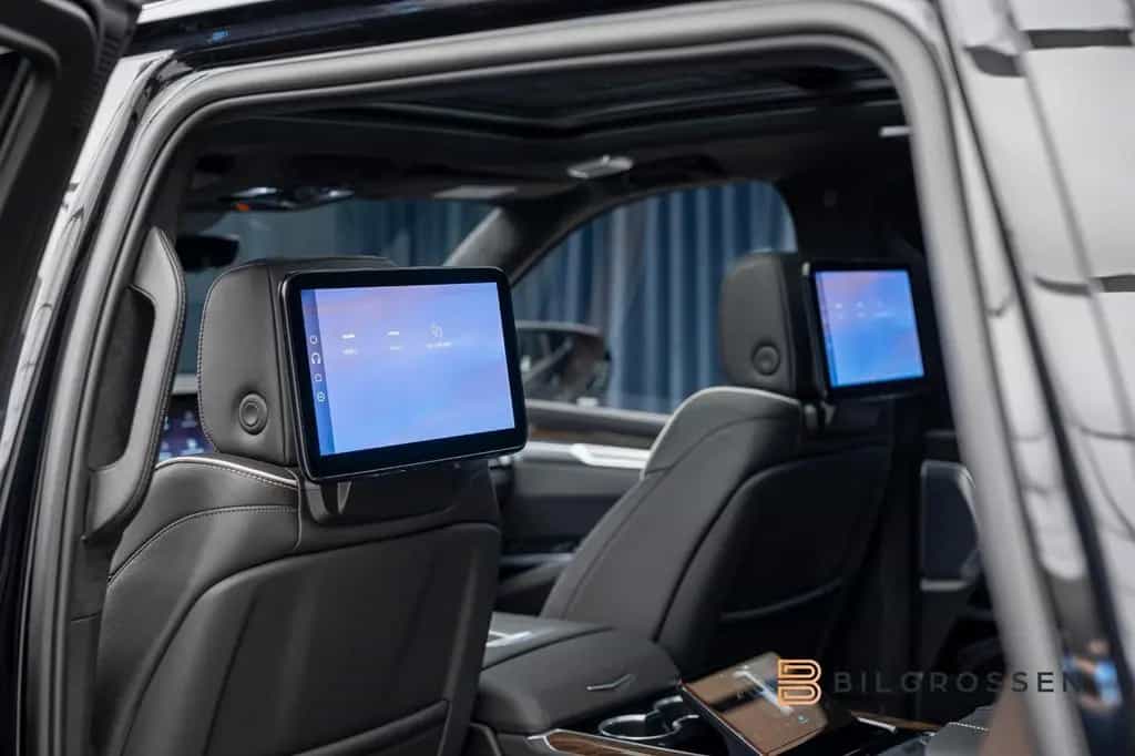 Cadillac Escalade Platinum Sport Exclusive Seats 24" MY26 null-photo-28