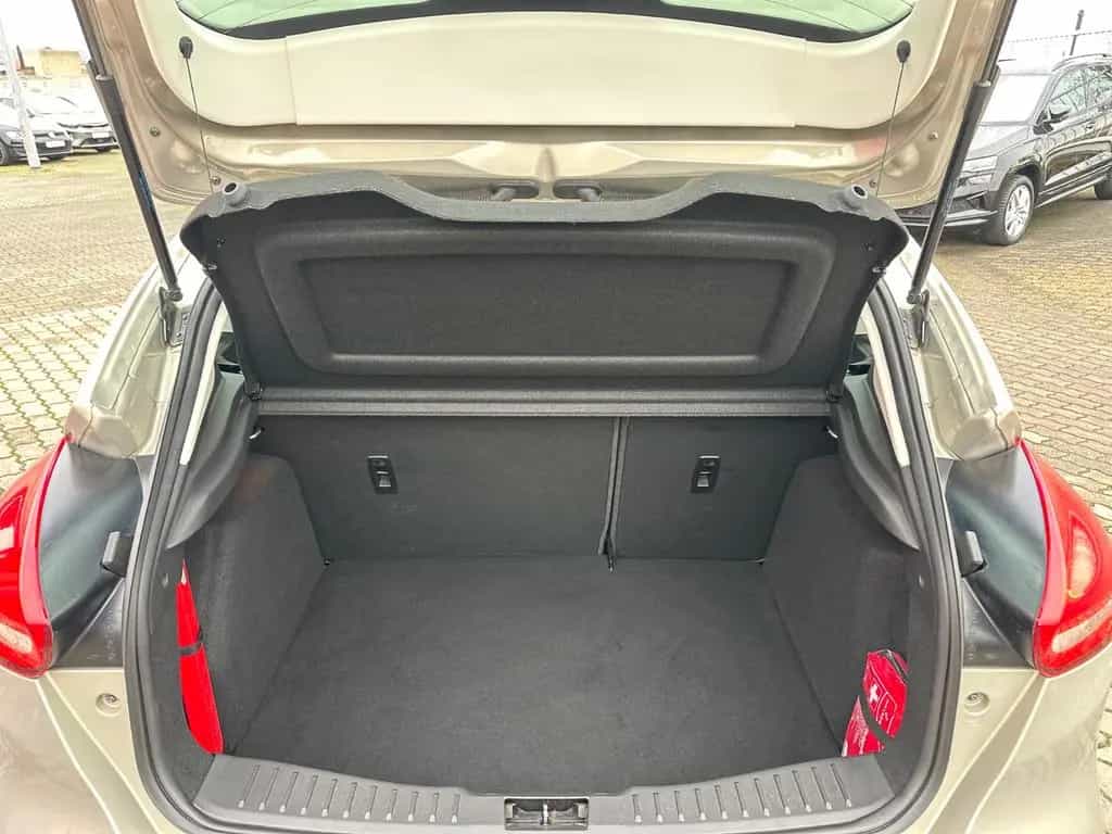Ford Focus Lim. Cool & Connect*1 Hand*ab 4,99%* 01/2018-photo-15