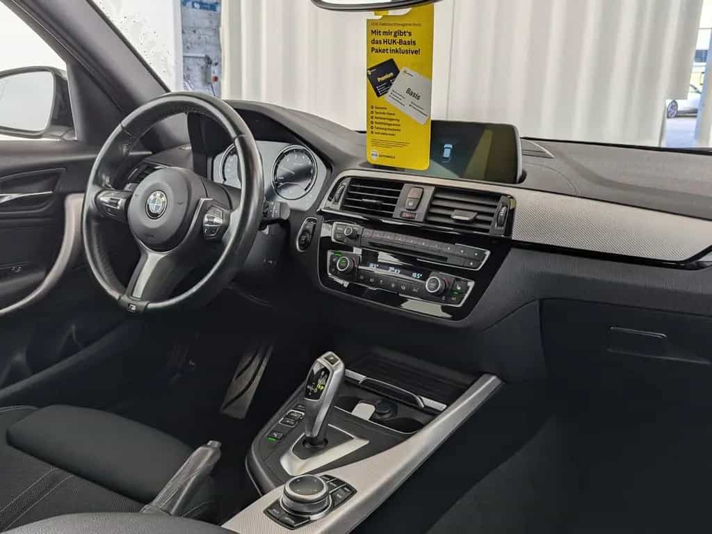 BMW 1 Series 118 i Edition M Sport Shadow LED+NAVI+PDC+SHZ+ 07/2019-photo-12